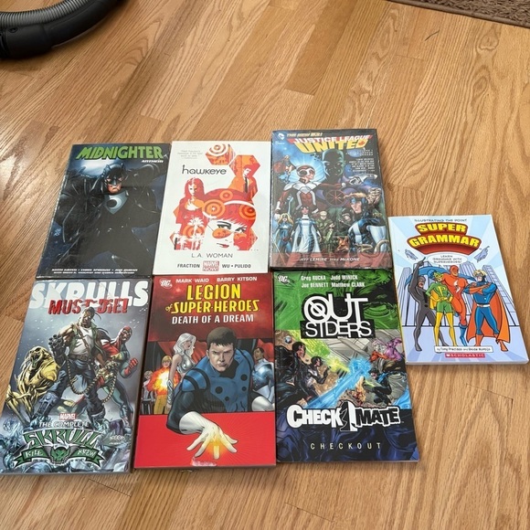 Comic Book Collection Bundle Midnighter Marvel Skrull Legion of Super Heroes - Picture 2 of 4